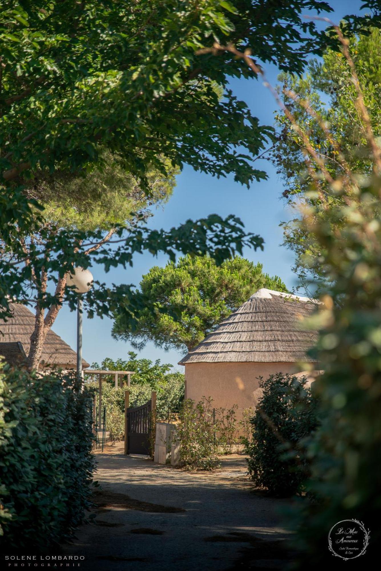 Le Mas Aux Amoureux , Suite Romantique Et Spa Le Barcarès Exterior foto